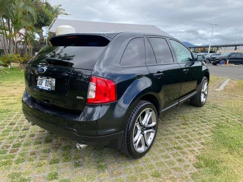 Used 2013 Ford Edge SEL FWD image 25