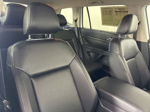 Used 2019 Volkswagen Atlas SE w/ Towing Package image 26