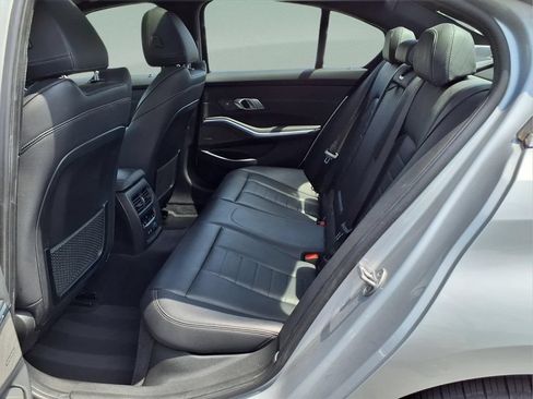Used 2020 BMW 330i xDrive Sedan w/ Premium Package AWD/4WD image 14
