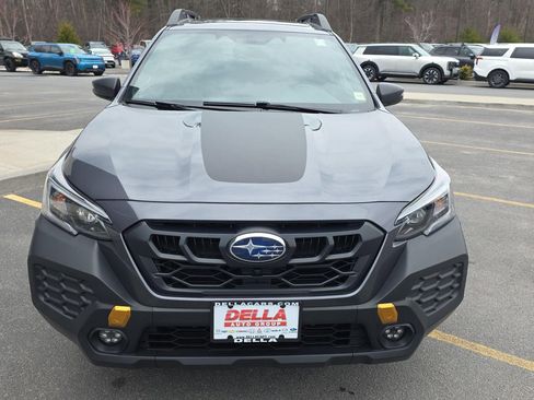 Used 2025 Subaru Outback Wilderness w/ Wilderness Package AWD/4WD image 16