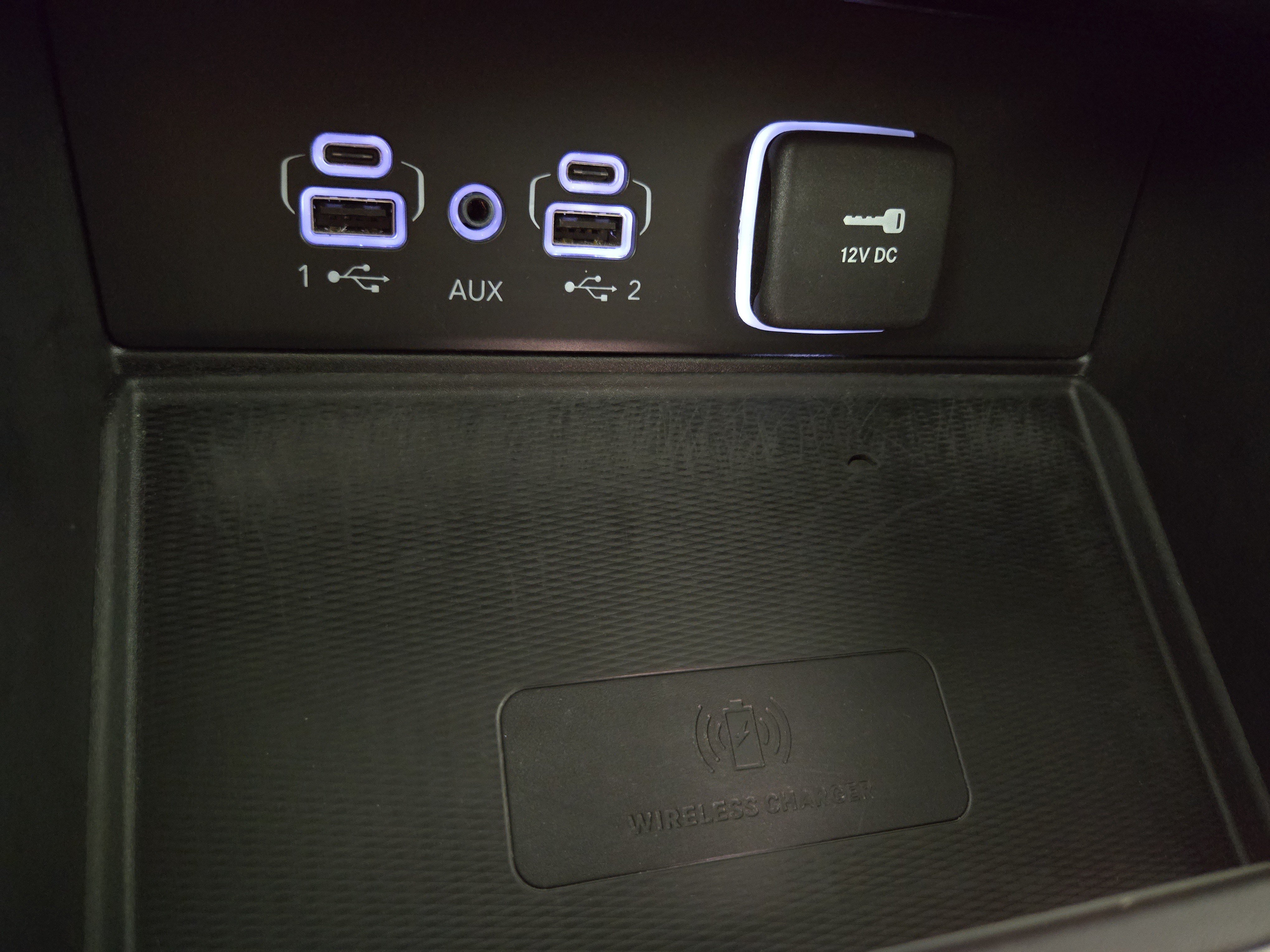 Used 2024 Jeep Grand Cherokee Altitude AWD/4WD image 28