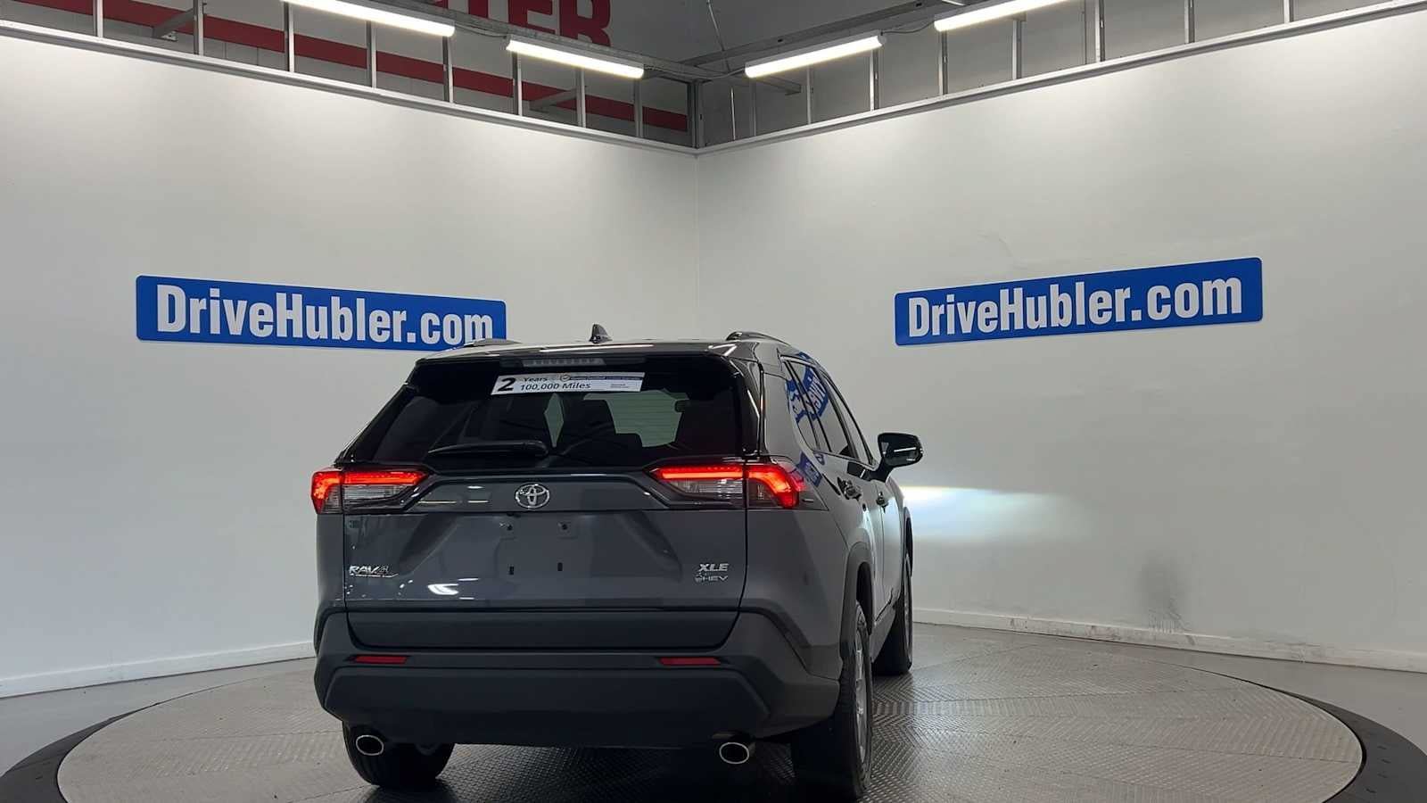 Used 2025 Toyota RAV4 XLE AWD/4WD image 9