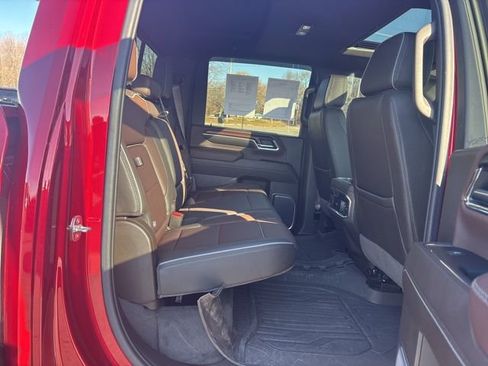 Used 2024 GMC Sierra 3500 Denali w/ Denali Reserve Package image 22