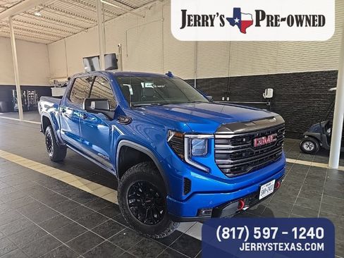 Used 2023 GMC Sierra 1500 AT4X AWD/4WD image 4