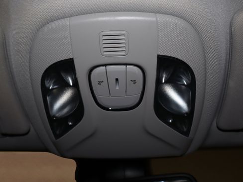 Used 2022 Jeep Compass Latitude image 38