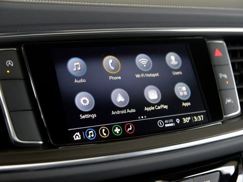 Used 2024 Buick Enclave Essence w/ Experience Buick Package image 19