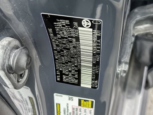 Used 2025 Toyota Corolla LE image 26