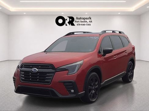 Used 2024 Subaru Ascent Onyx Edition AWD/4WD image 2