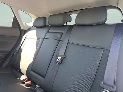 New 2026 Hyundai Kona SEL Premium image 8