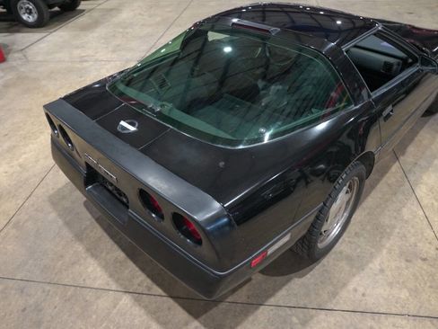 Used 1989 Chevrolet Corvette Coupe RWD image 20