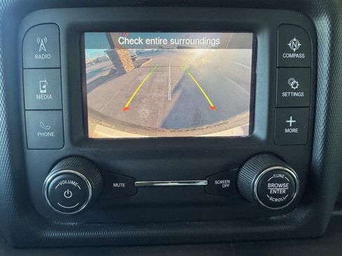 Used 2020 Jeep Wrangler Unlimited Sport S image 23