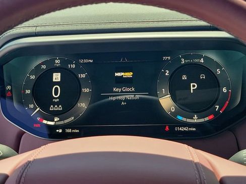 Used 2024 Land Rover Range Rover Sport Dynamic SE image 16