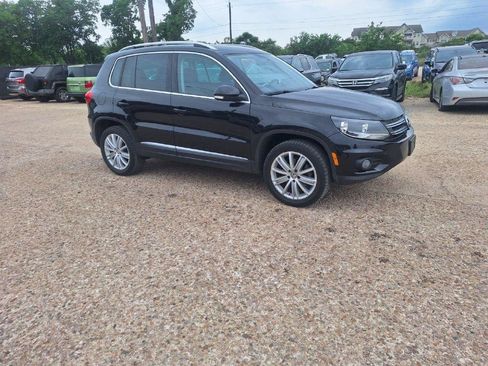 Used 2013 Volkswagen Tiguan S AWD/4WD image 18