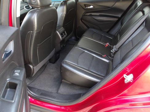 Used 2018 Chevrolet Equinox Premier FWD image 21