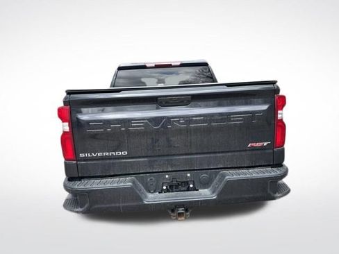 Used 2022 Chevrolet Silverado 1500 RST image 5