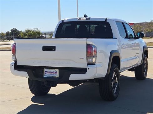 Used 2023 Toyota Tacoma TRD Off-Road image 8