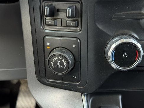 Used 2022 Ford F150 XLT w/ Equipment Group 302A High AWD/4WD image 21