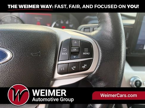 Used 2022 Ford Explorer XLT w/ Equipment Group 202A AWD/4WD image 36