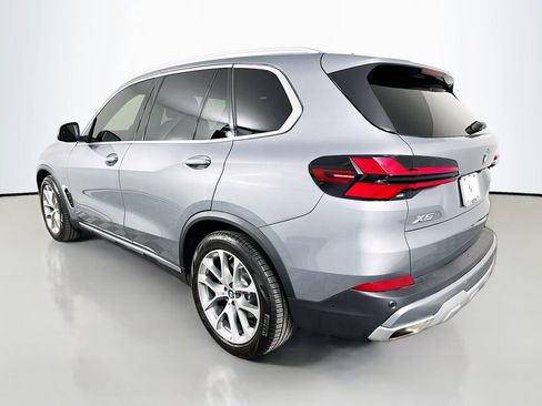 Certified 2024 BMW X5 xDrive40i w/ Premium Package AWD/4WD image 7