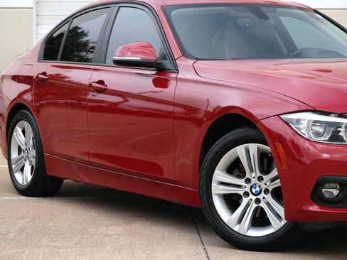 Used 2018 BMW 320i Sedan w/ Convenience Package RWD image 20
