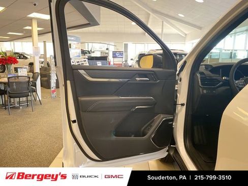 New 2026 GMC Acadia Elevation w/ Black Edition FWD image 15
