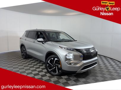 Used 2024 Mitsubishi Outlander SE