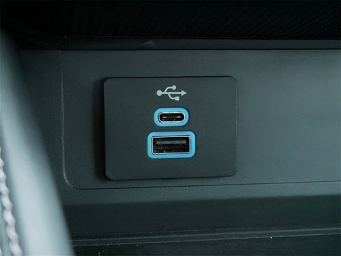 Used 2024 Ford Mustang GT w/ GT Performance Package image 25