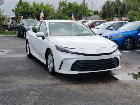 Used 2026 Toyota Camry LE w/ Convenience Package image 2