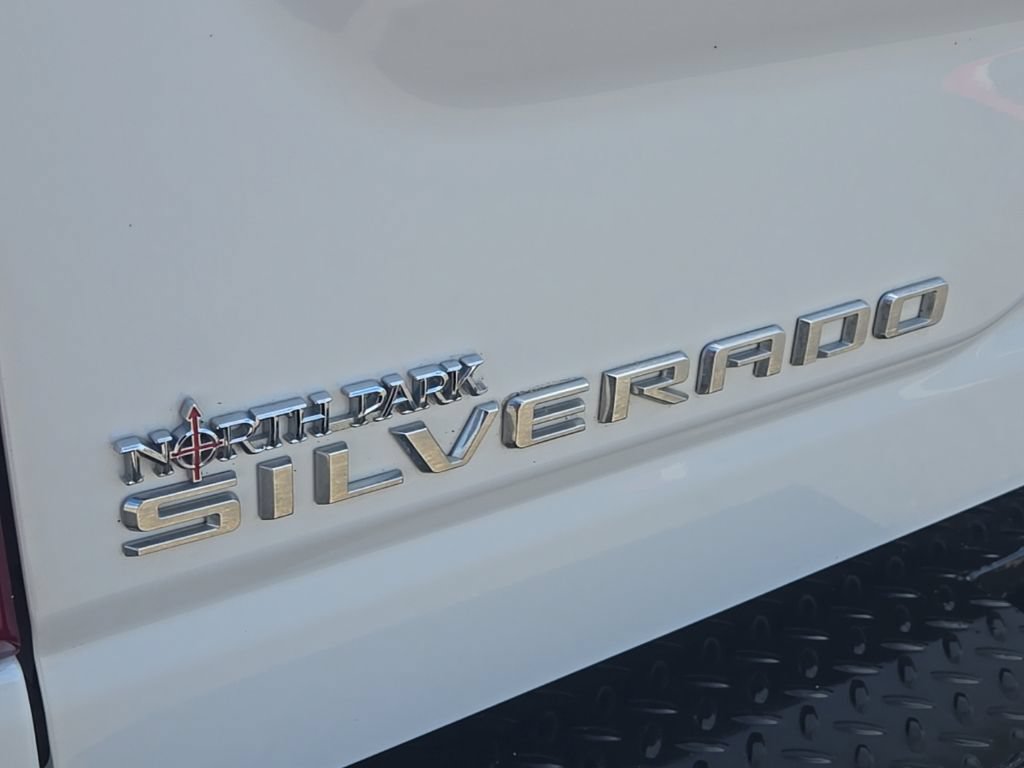 Used 2022 Chevrolet Silverado 2500 High Country w/ Technology Package AWD/4WD image 41