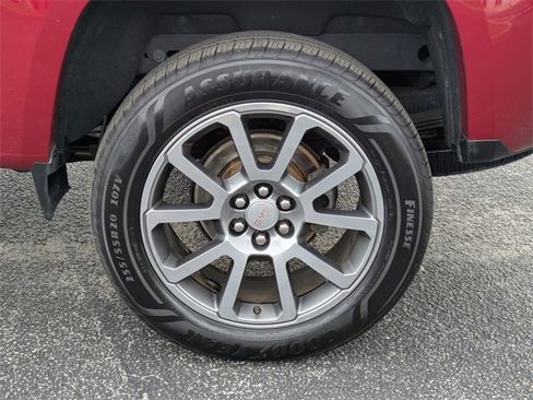 Used 2019 GMC Canyon Denali image 14