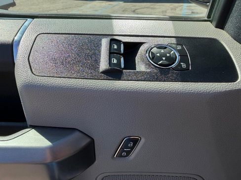 Used 2021 Ford F350 XLT w/ XLT Value Package image 27