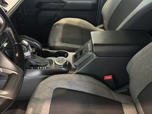 Used 2022 Ford Bronco Big Bend image 8