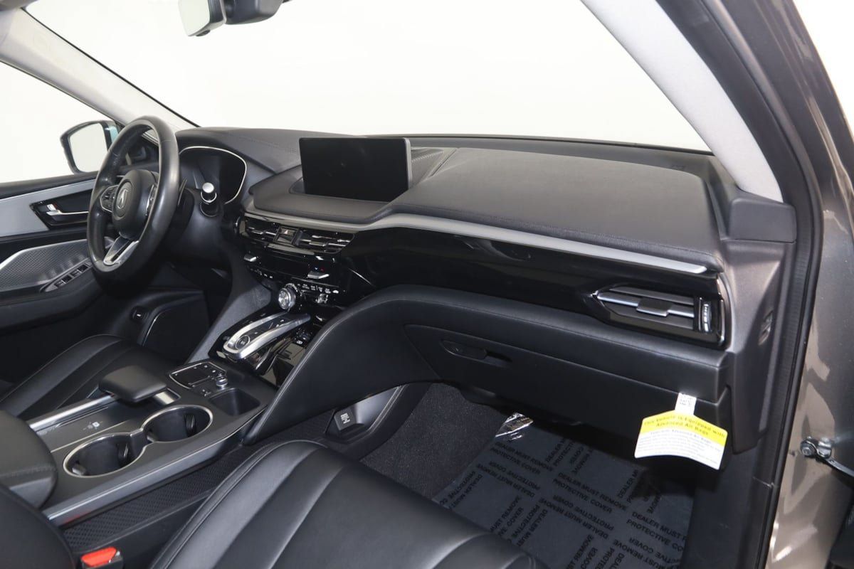Used 2024 Acura MDX SH-AWD image 35
