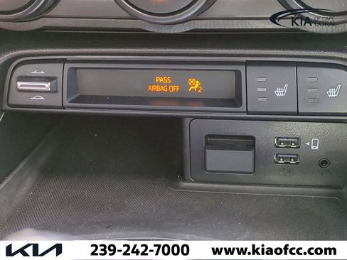 Used 2021 MAZDA MX-5 Miata RF Club image 17