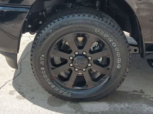 New 2026 RAM 2500 Laramie AWD/4WD image 14