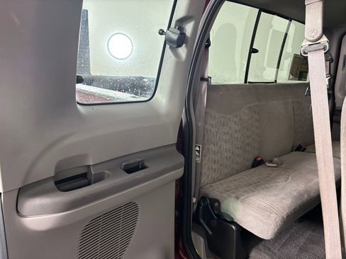 Used 2000 Ford F250 4x4 SuperCab Super Duty image 30