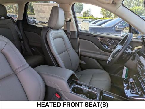 New 2025 Lincoln Corsair Grand Touring image 14