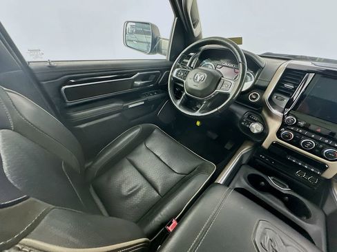 Used 2019 RAM 1500 Laramie image 9