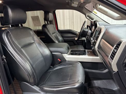 Used 2018 Ford F250 Lariat w/ Chrome Package image 28