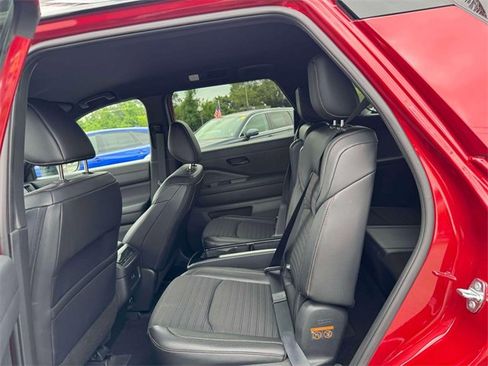 Used 2023 Nissan Pathfinder Rock Creek image 10