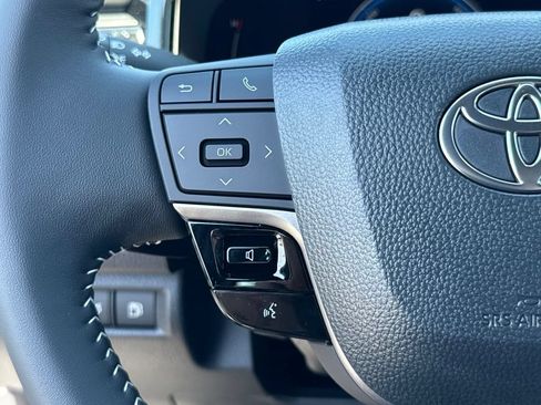 New 2026 Toyota Camry SE FWD image 23