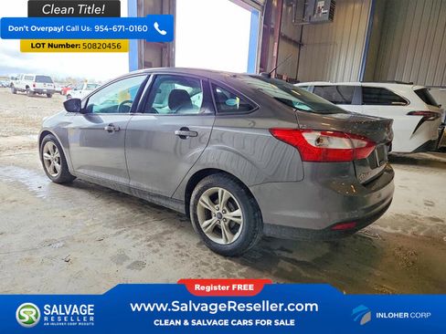 Used 2014 Ford Focus SE w/ SE Winter Package FWD image 3