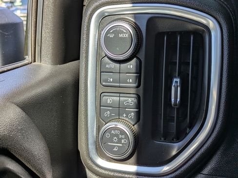 Used 2020 GMC Sierra 2500 Denali w/ Denali Ultimate Package AWD/4WD image 26