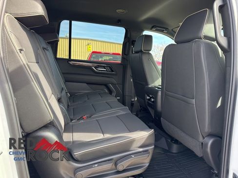 New 2026 GMC Yukon XL Elevation w/ LPO, Floor Liner Package image 13