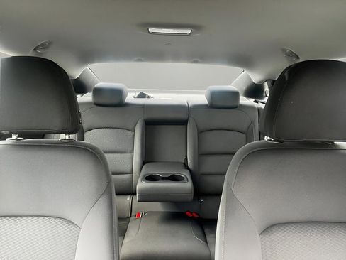 Used 2022 Chevrolet Malibu LT image 16