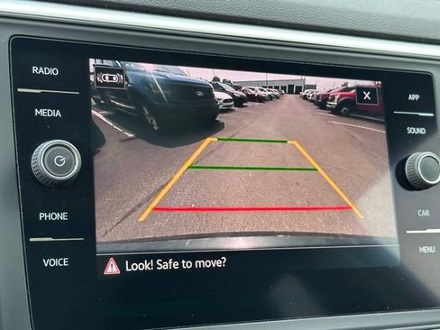 Used 2021 Volkswagen Atlas SE w/ Panoramic Sunroof Package AWD/4WD image 16