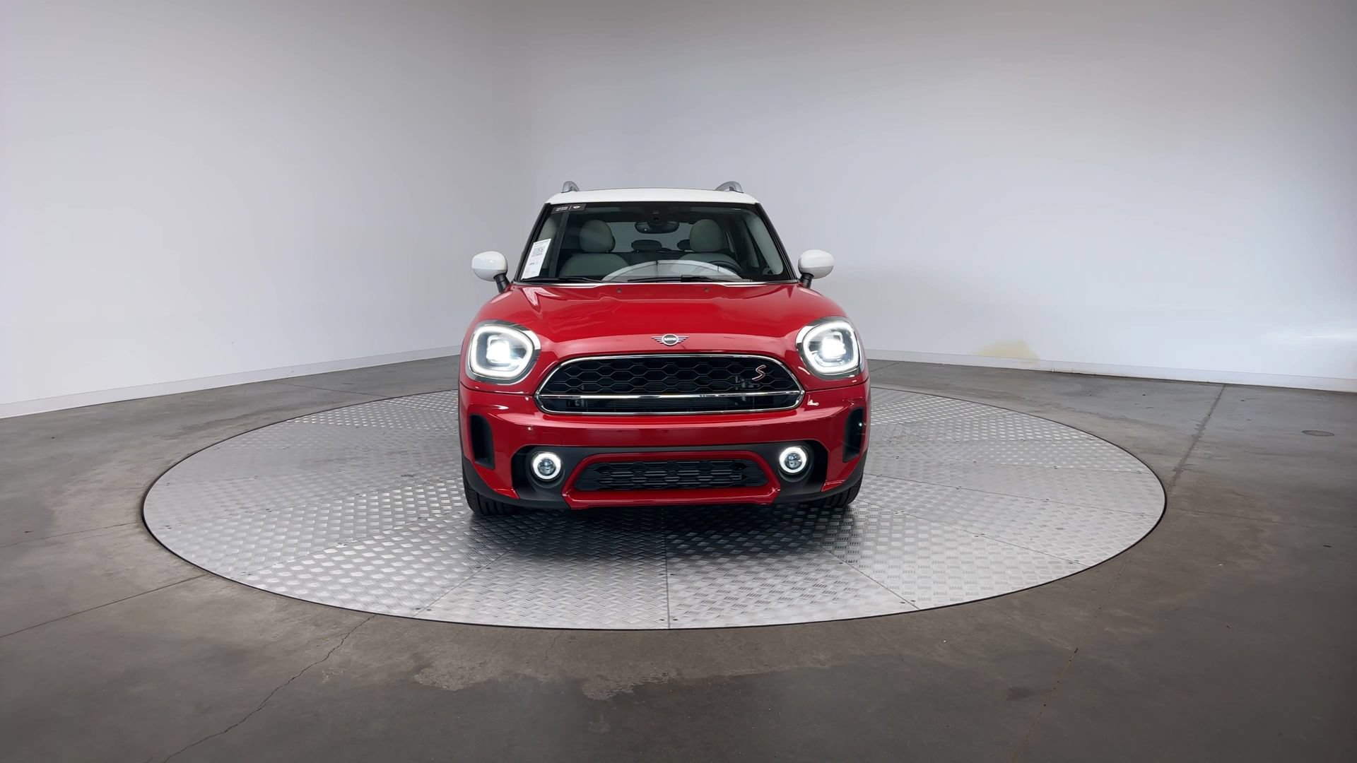 Certified 2024 MINI Cooper Countryman S w/ Signature Upholstery Package AWD/4WD image 3