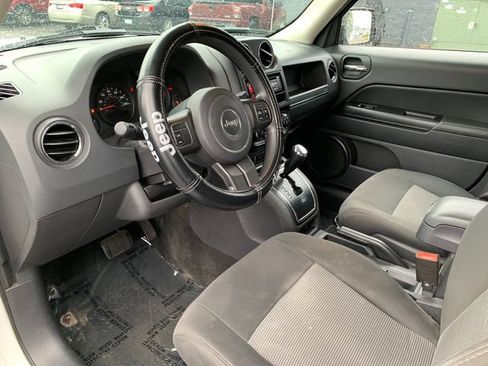 Used 2012 Jeep Patriot Sport w/ PWR Value Group FWD image 10