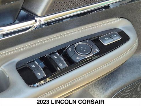 Certified 2023 Lincoln Corsair Reserve w/ Equipment Group 201A FWD image 11