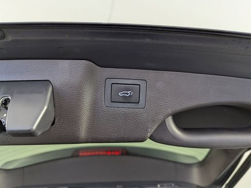 Used 2017 Hyundai Santa Fe Sport w/ 2.4L Tech Package 04 image 33